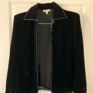 Black velvety button up blouse!